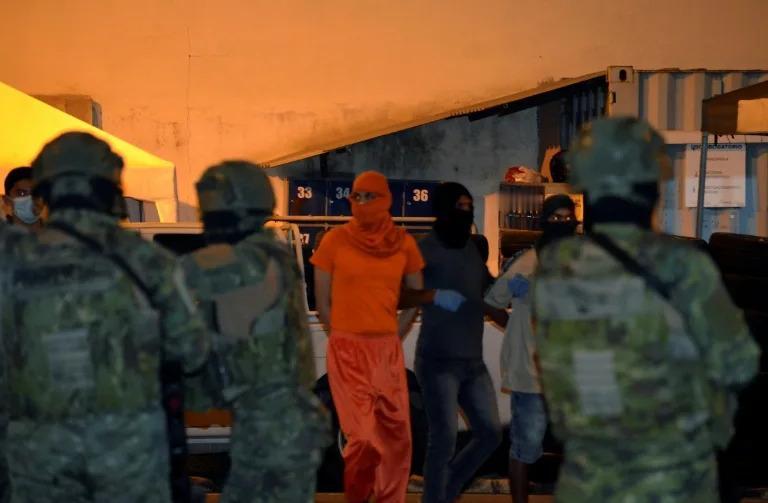 厄瓜多尔一监狱再发惨案
13人被勒死
一月内已有 44人死亡！
厄瓜多尔当局周一