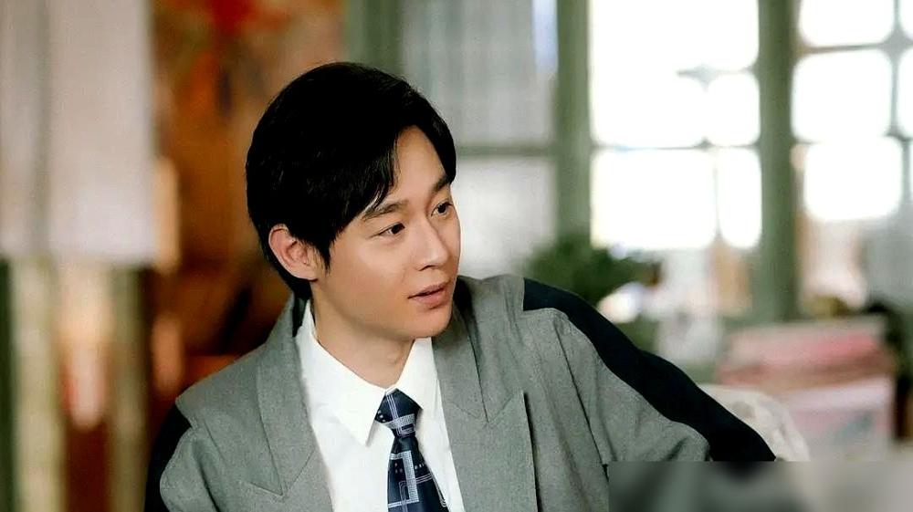 我把你当闺蜜，你竟想当我后妈？
被自己的徒弟踩在脚下，安排去扫厕所，这口气换你