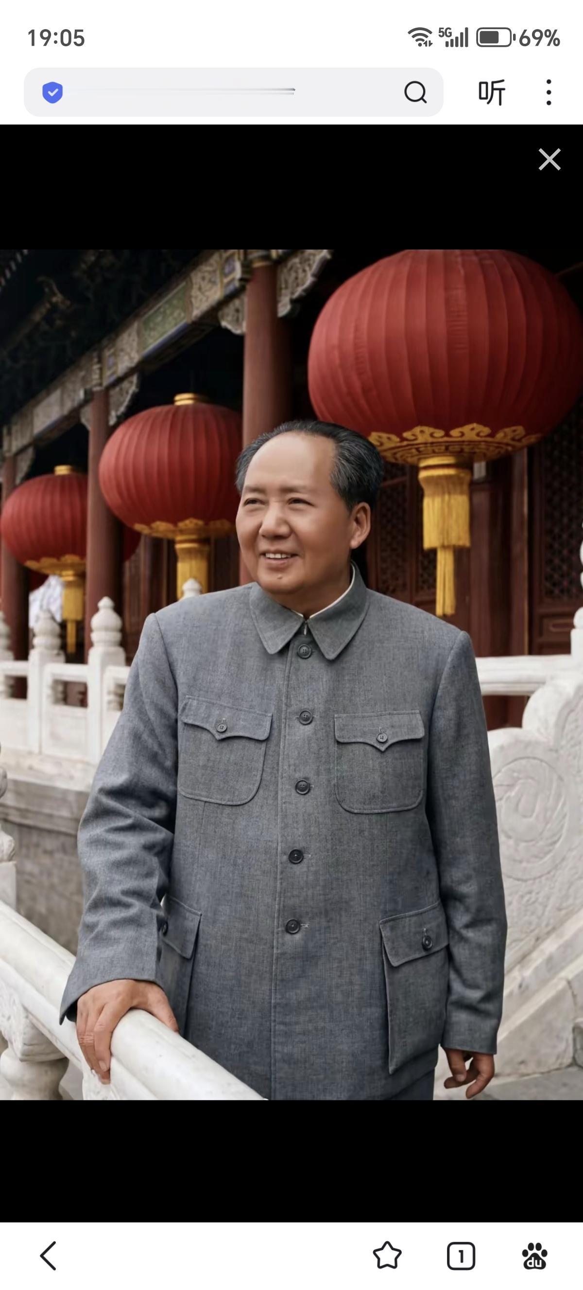 教员在《实践论》里说过一句话，把改变这件事说透了：
"改变不是从思想开始的，是从