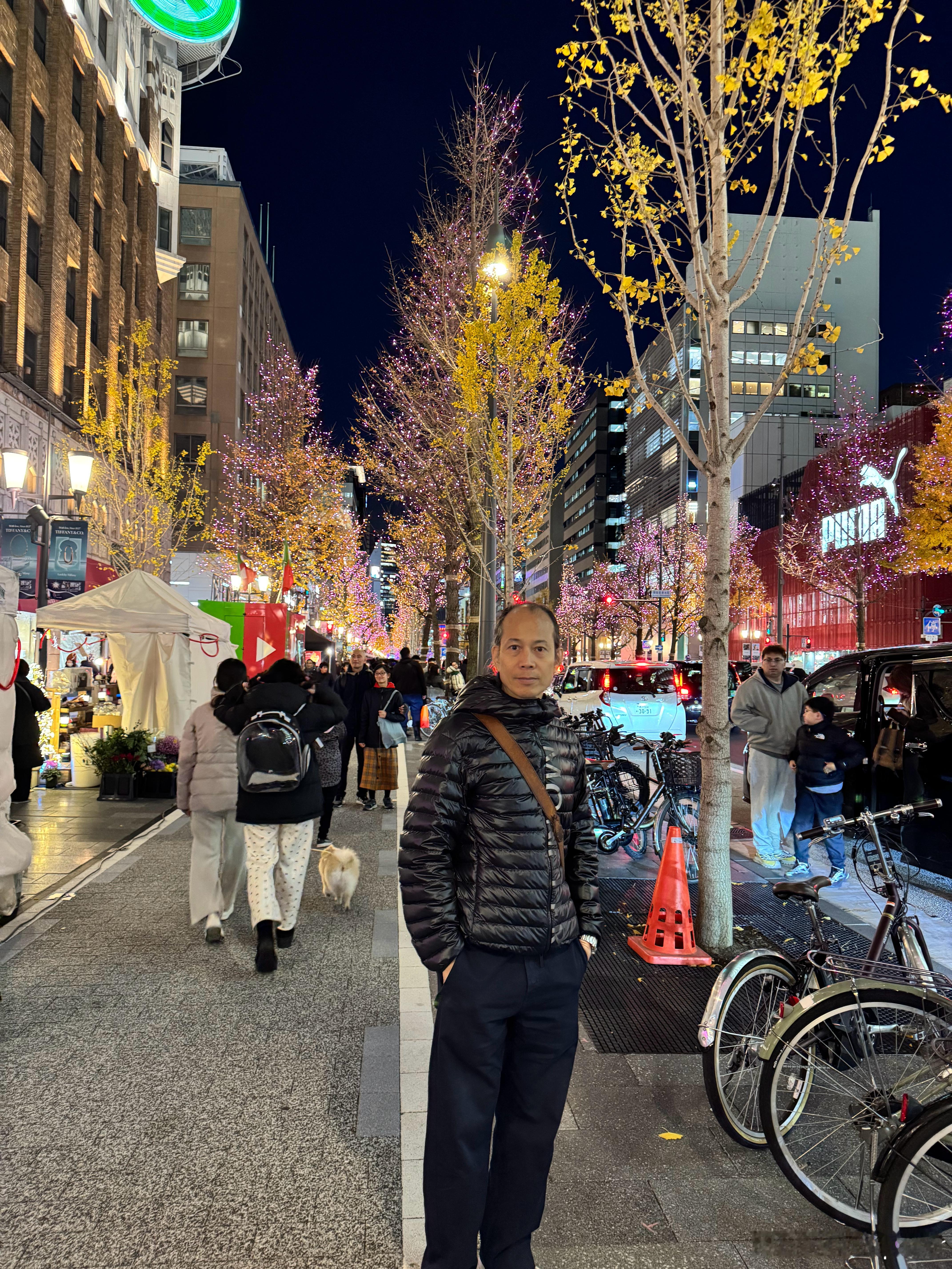 在大阪休閒的一天，下午起床行吓街食個鰻魚飯再行一下，返酒店梳洗後又去享用一餐美味