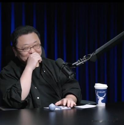 西贝贾总不排斥和罗永浩同台！
但是有一个前提：一定要公正客观！
可见，贾总对于当