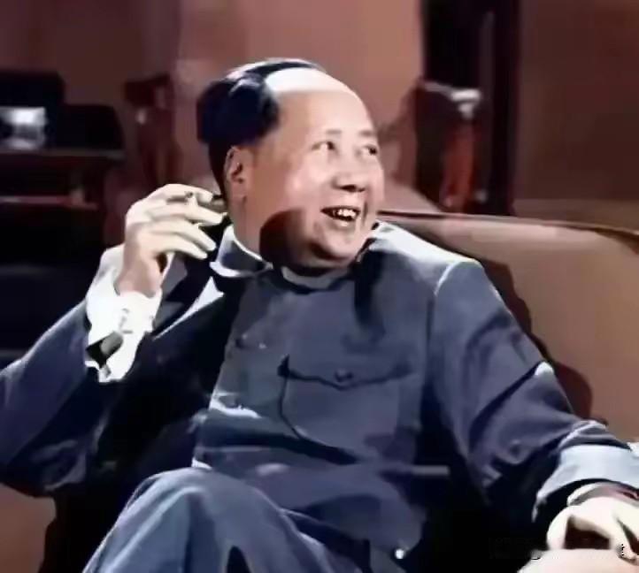 邓力群一句大实话：毛主席从不止属于中国，他的精神丰碑屹立世界不倒
 
党内资深理