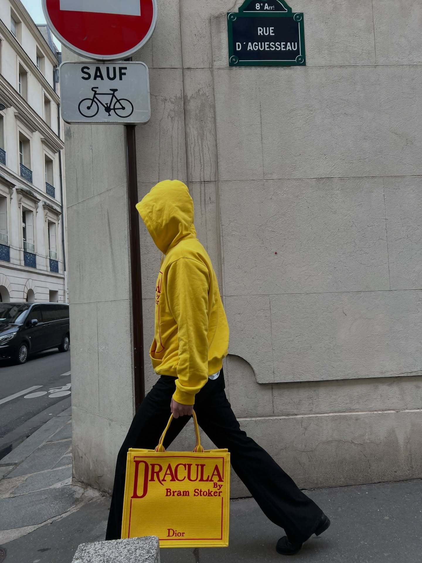 金珉奎 x 迪奥二零二六冬季秀可爱的黄色皮肤，待会秀场见～💛DIOR大秀男装周