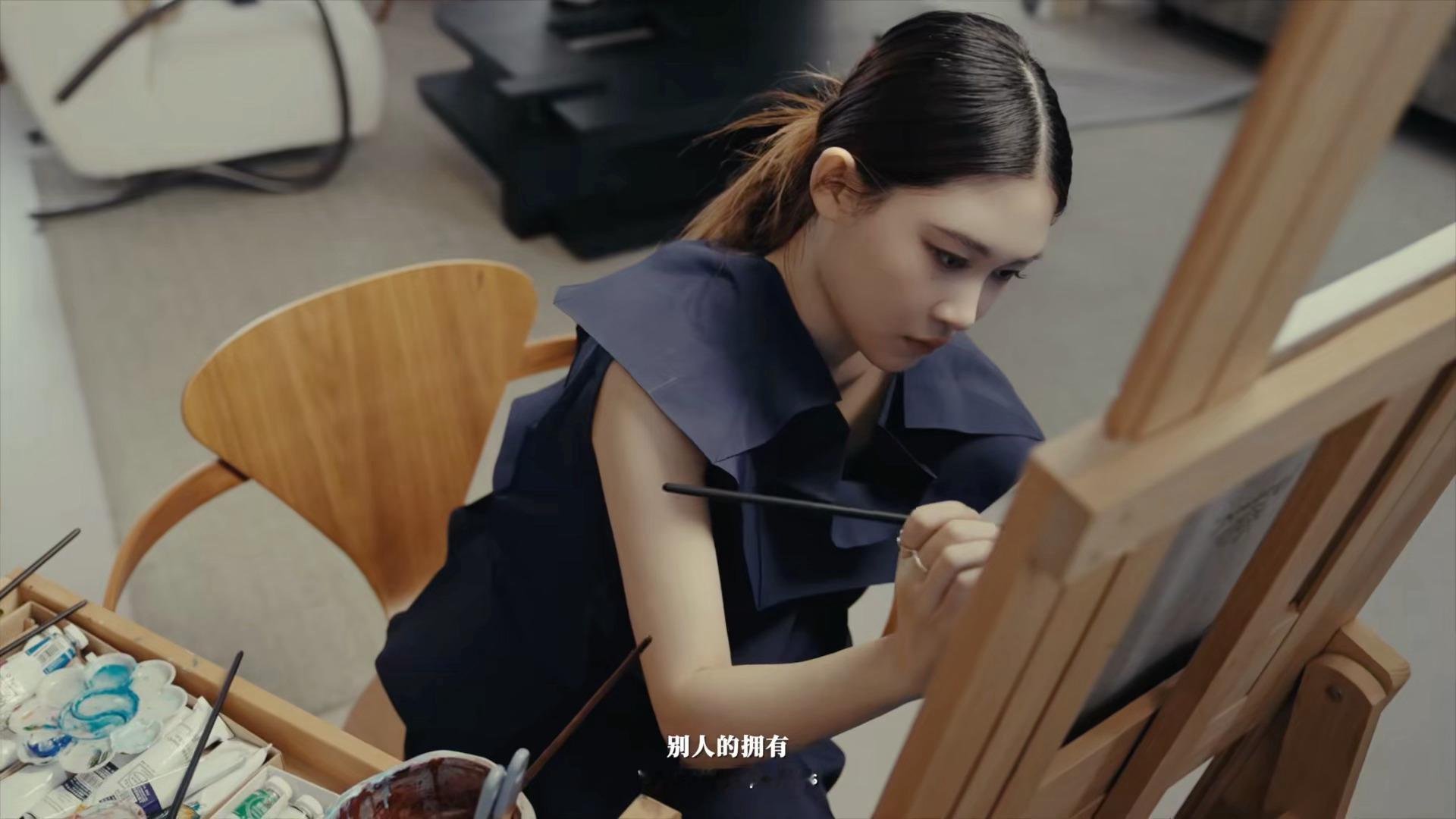 陈嫣冉ARTnews绮梦封面大片陈嫣冉登上 ARTnews 中文版三月开季封面，