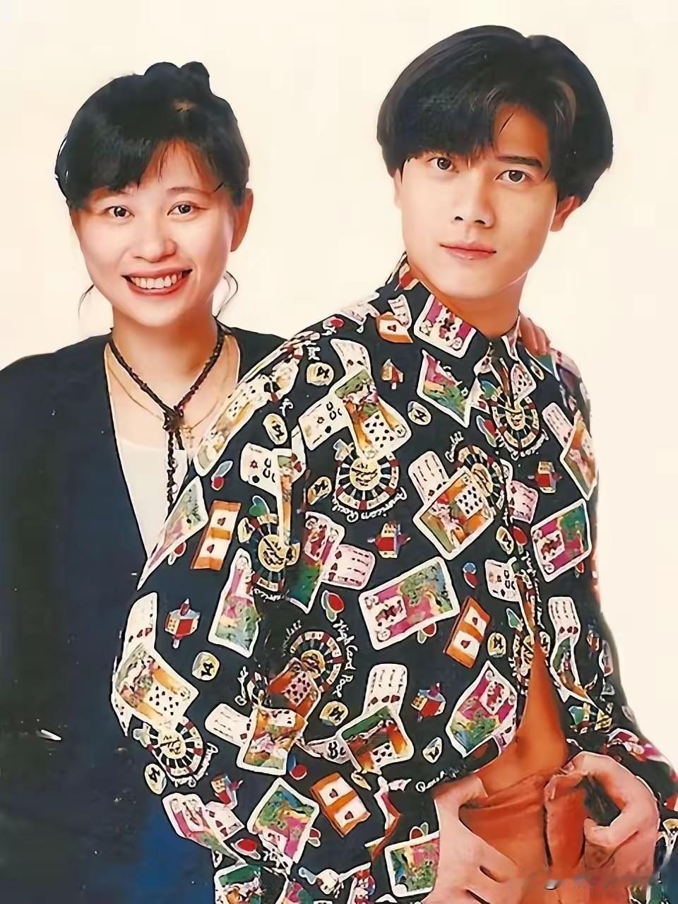 说小美成就了郭富城，没有小美就没有今天的郭富城，这话我认为夸大了，小美做郭富城经