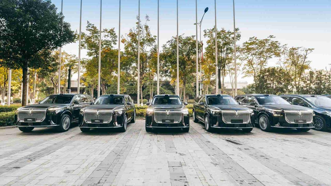 我的今日状态：🏝️旅行度假
我这里的天气：🌧下雨