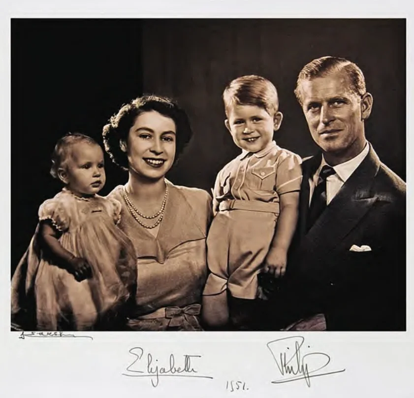 卡什镜头中的政坛名流