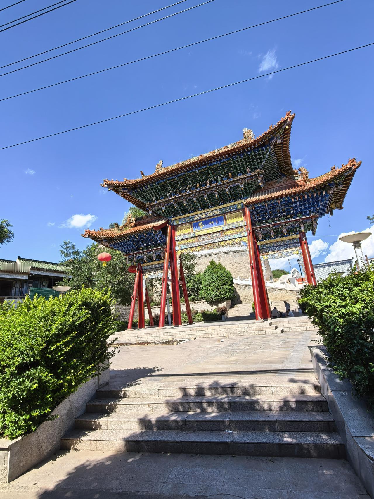 4A级景区没有留下特别印象，天水朋友的热情让宝鸡一行人难忘，是真心的待客，而不是