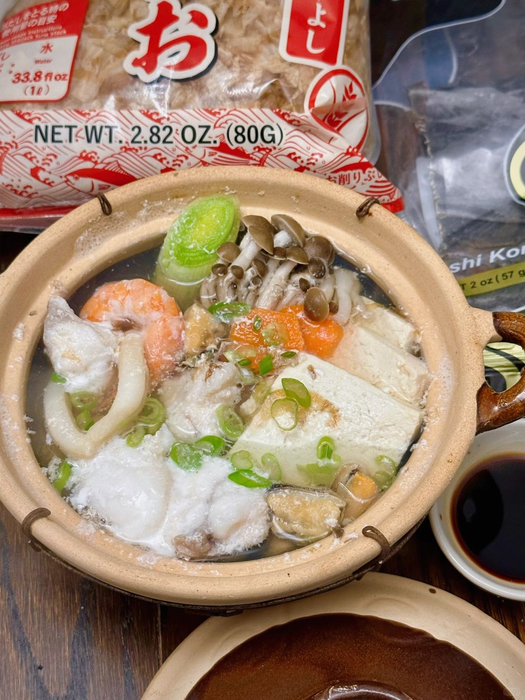 美国超市𩽾𩾌鱼自制日式小火锅🍲汤鲜掉眉毛