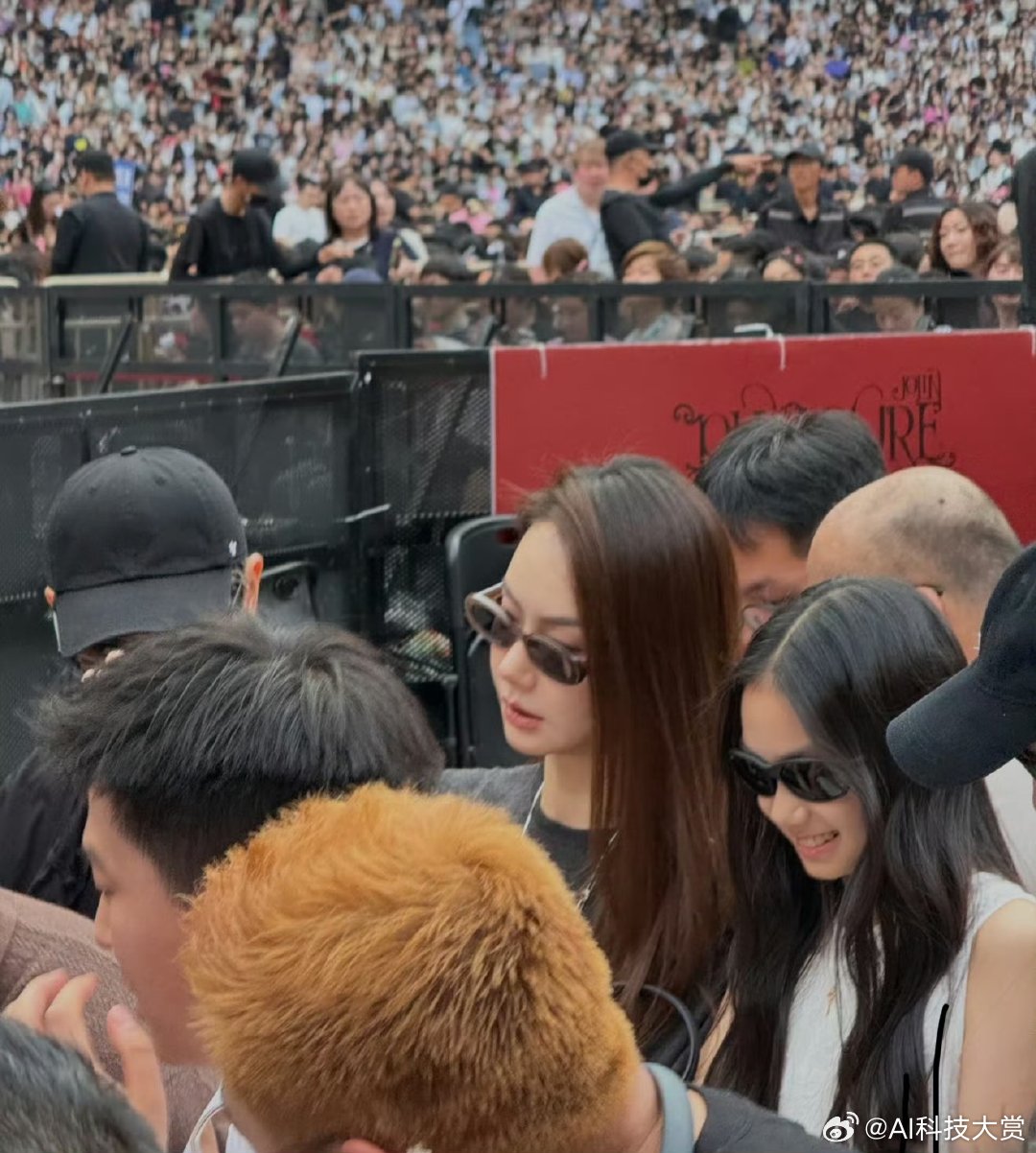 11岁Lucky都这么大了 戚薇李承铉女儿Lucky长这么大了11岁Lucky都