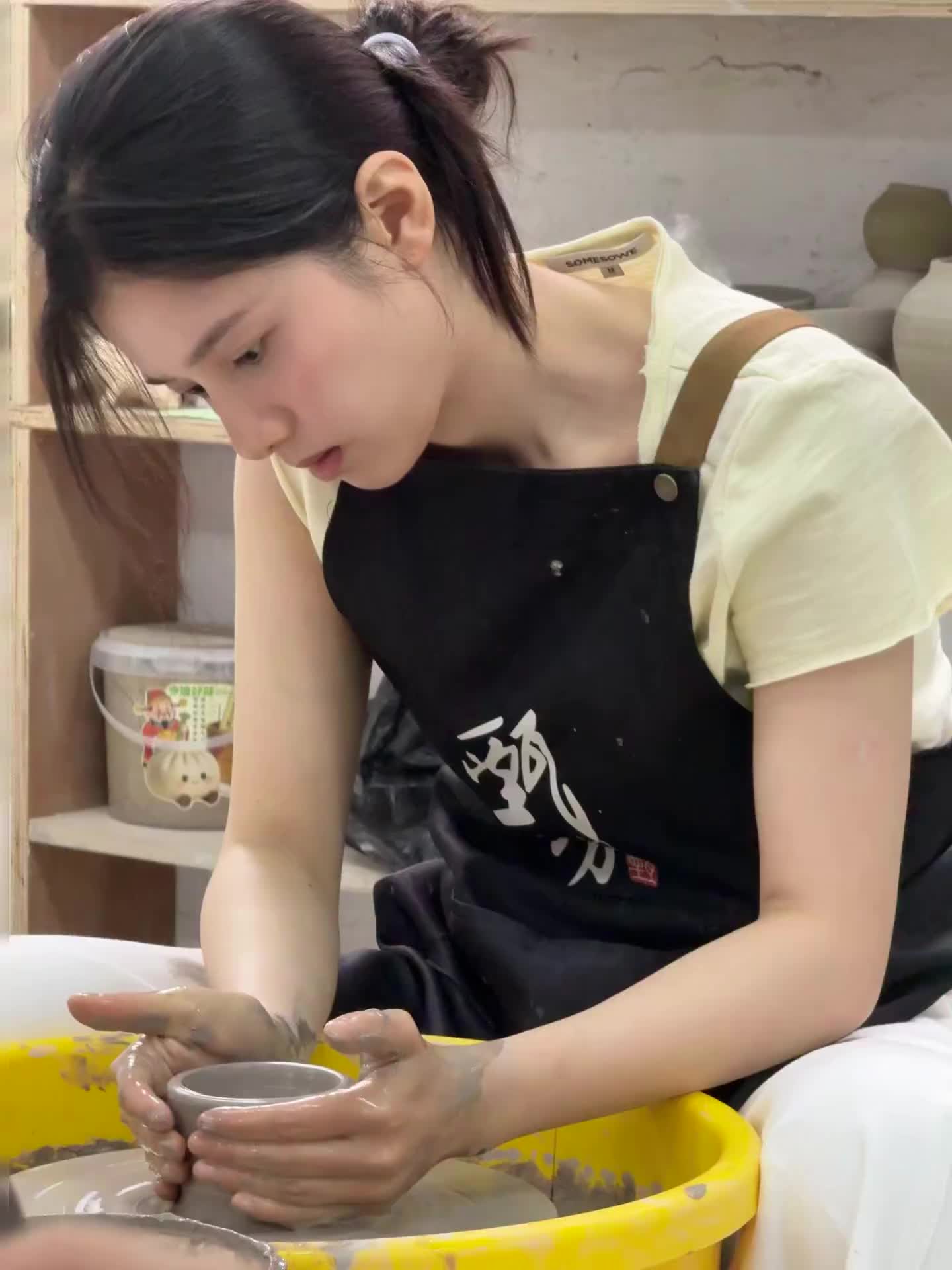素净一张脸