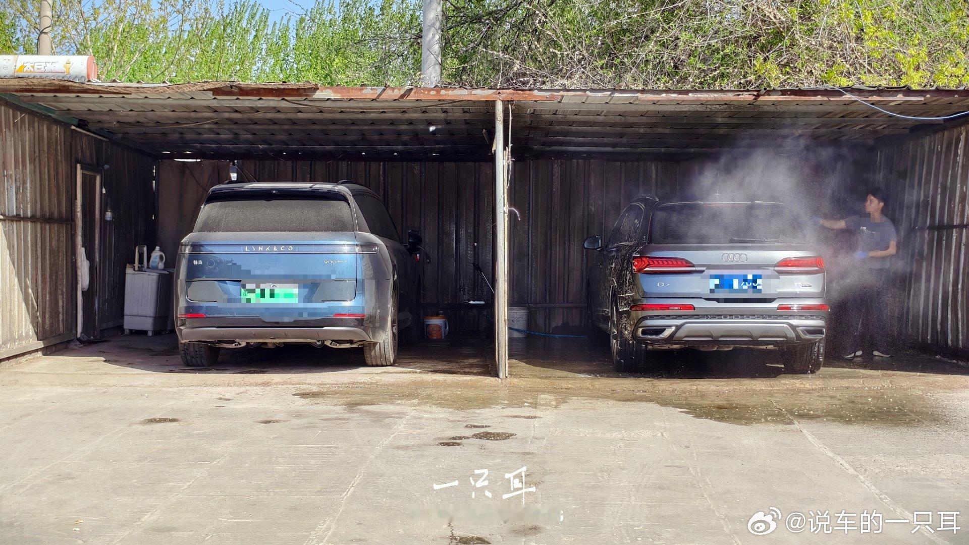 边上是Q7？？哦，不，这一定是角度问题！哦，900确实大