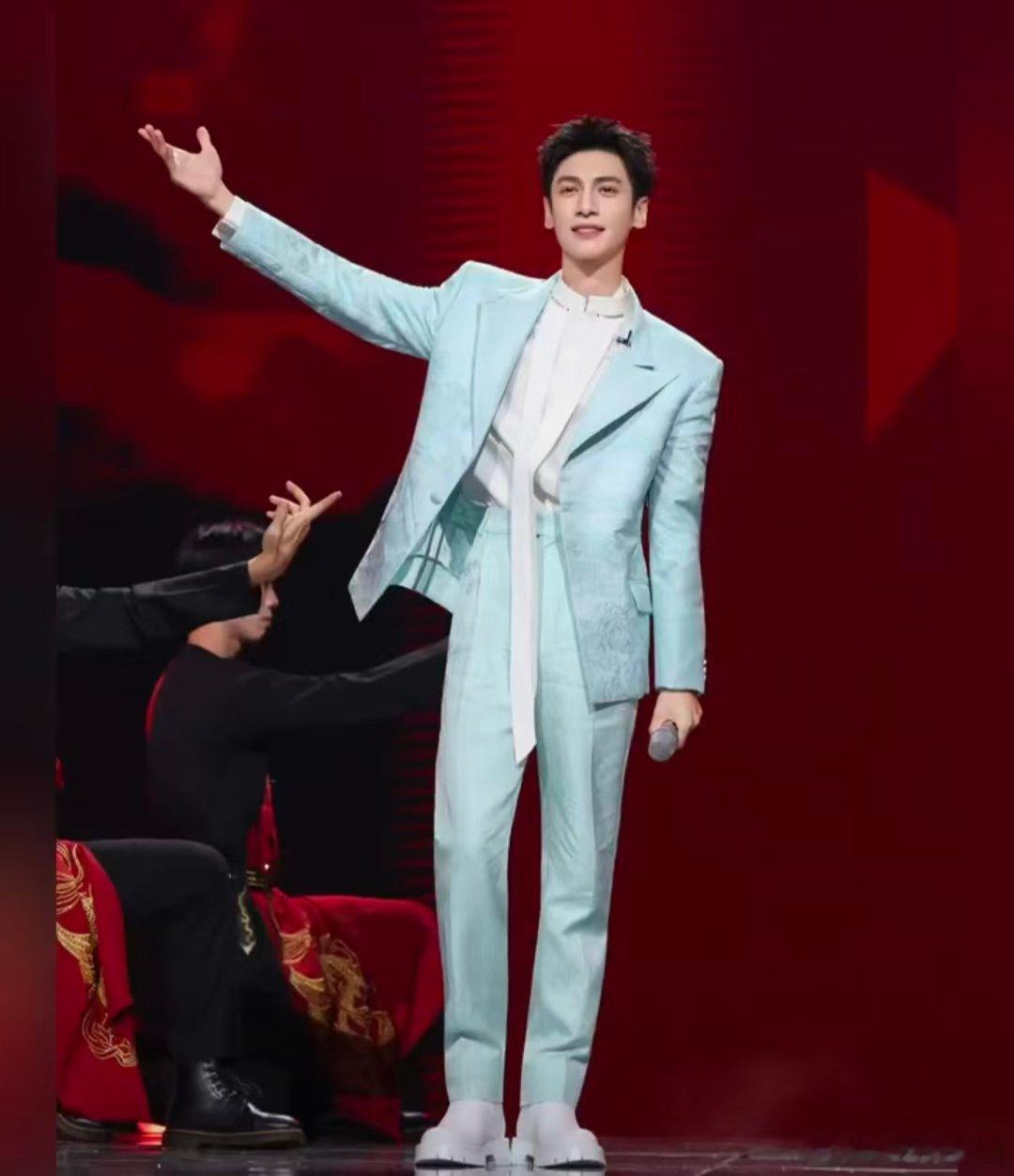 hi6水龙吟专场收视第一你好星期六 谁能拒绝《水龙吟》+hi6的组合？酷云实时峰