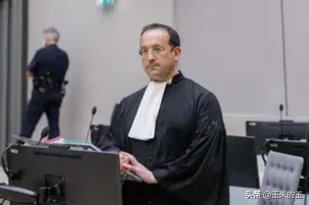 菲律宾前总统罗德里戈·杜特尔特的首席辩护律师尼古拉斯·考夫曼于本周二在探视完其来