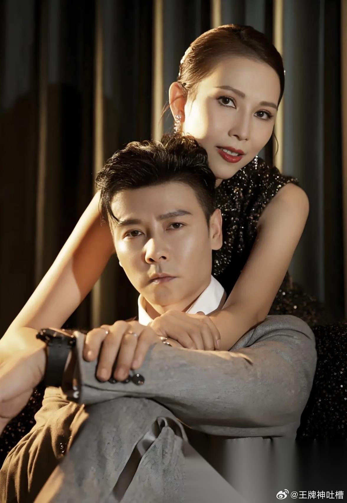 谢娜问蔡少芬，你老公平时都叫你什么？ 蔡少芬说，乖乖。以前我们拍拖的时候都是这么