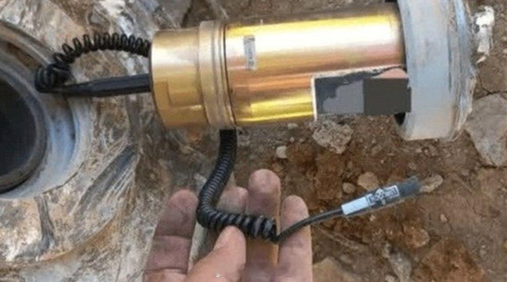 【伊朗称摧毁三枚美国巨型钻地弹】当地时间4月26日，伊朗伊斯兰革命卫队表示其特种