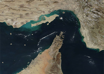 #伊朗称海峡通行费须以伊朗货币支付#【伊朗：霍尔木兹海峡通行费必须以里亚尔支付】