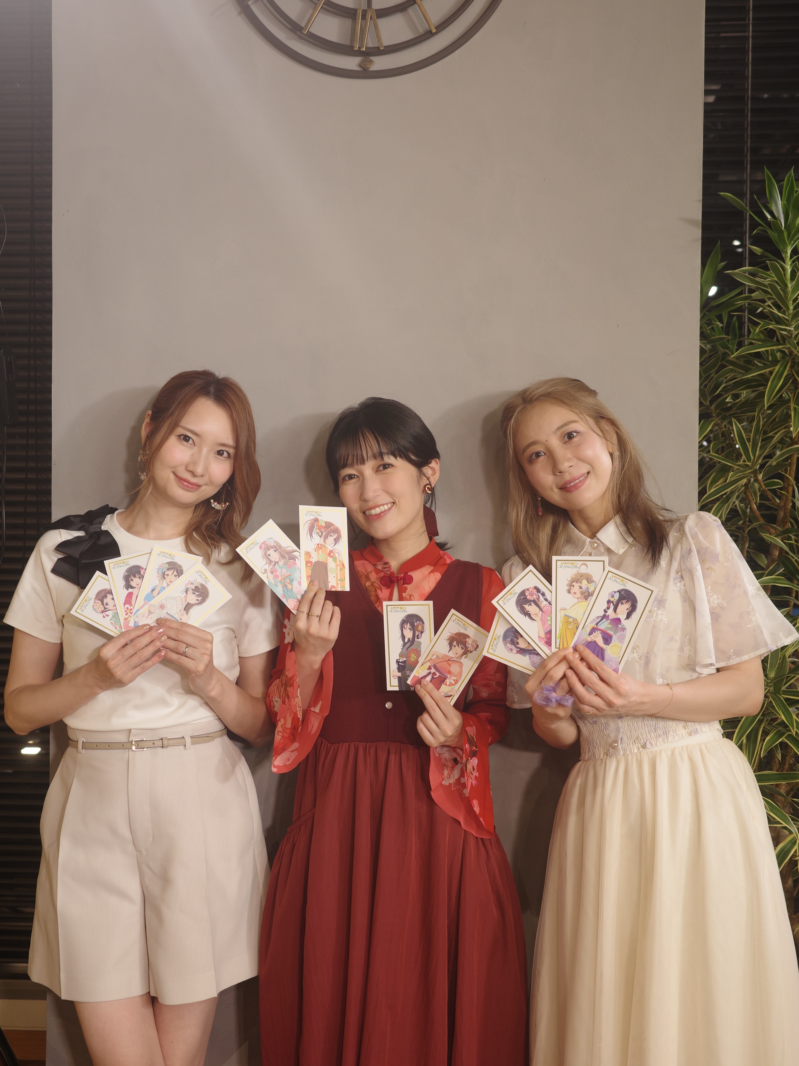 黒沢ともよ、安済知佳、戸松遥 ​​​​