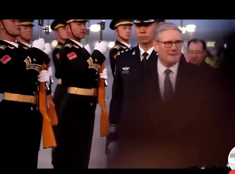 死不要脸的“大不列颠及北爱尔兰”首领腆着脸来访问了！我的想法是，在圆明园遗址接见