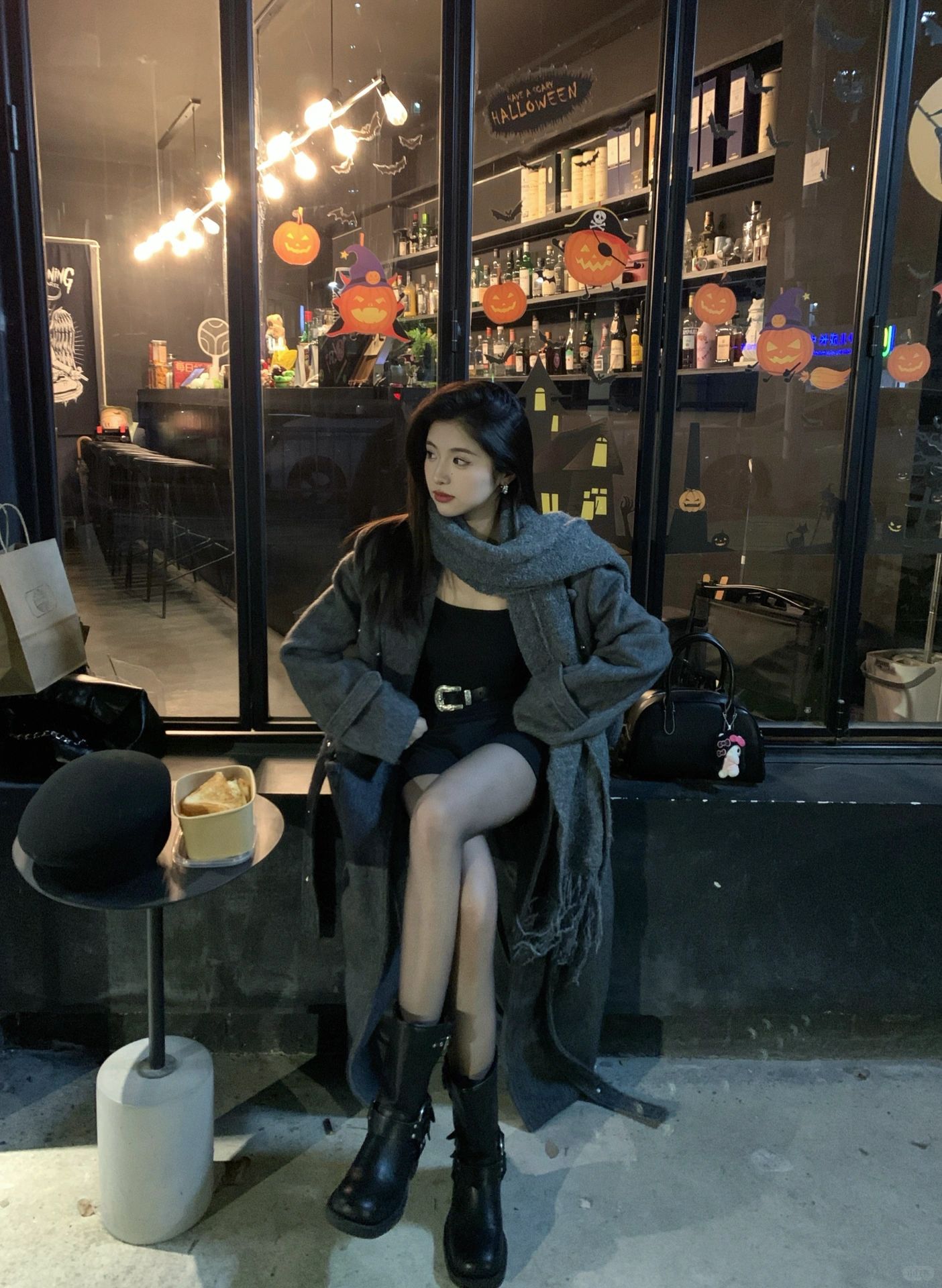 喜欢夜晚的氛围感 ✰‧ ₊˚ 🐈‍