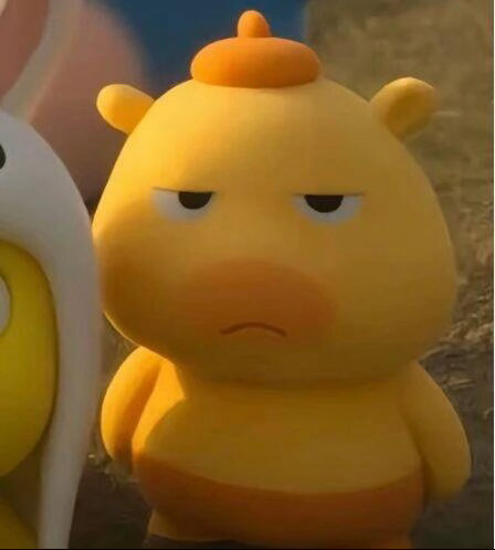 情感 半天没回老诚微信（也意念式回复了）。他be like： 