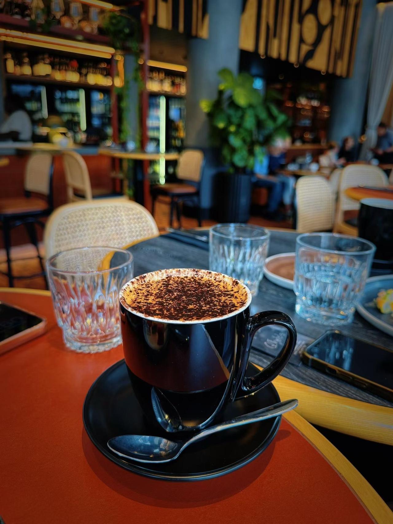 早安，
今天有喝咖啡☕️

安利QT Newcastle的早餐，
点餐制，品种丰