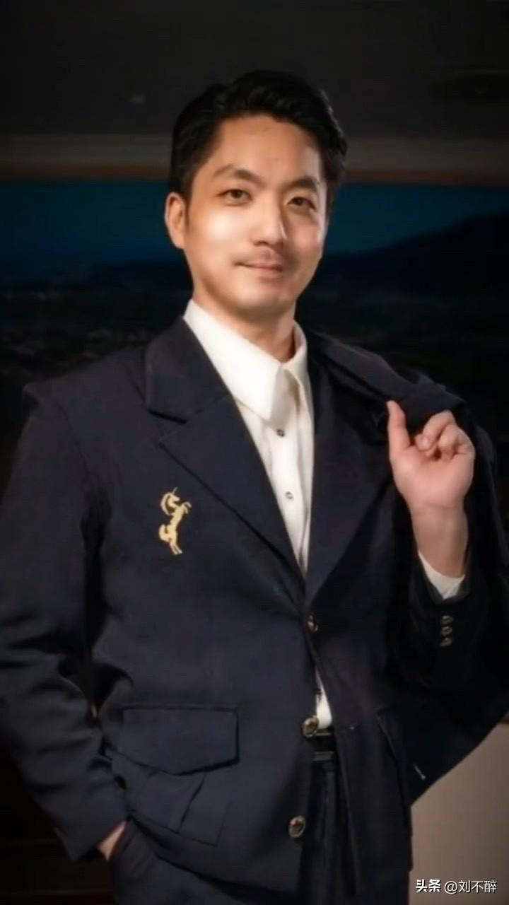 蒋万安表态，只谈“对等尊严”，回避核心底线！
郑丽文官宣访陆当天，蒋万安随即发声