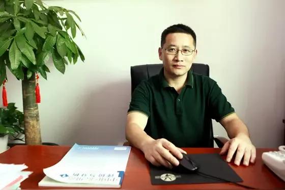 祖雄兵医生竟然是我们安庆宿松人。
我现在就住在宿松，宿松也是我的老家。
宿松说大