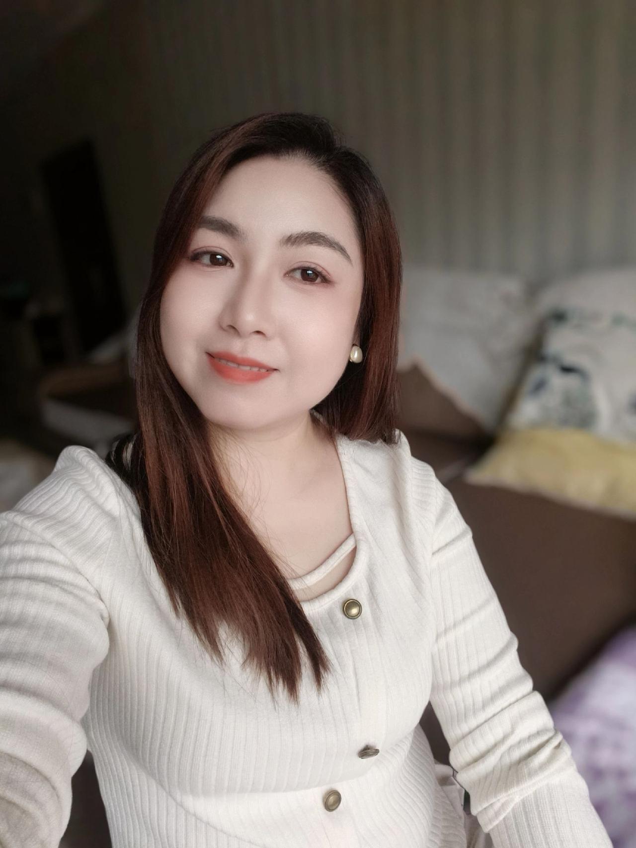 对自己好点，你的人生不是用来讨好别人，而是善待自己。