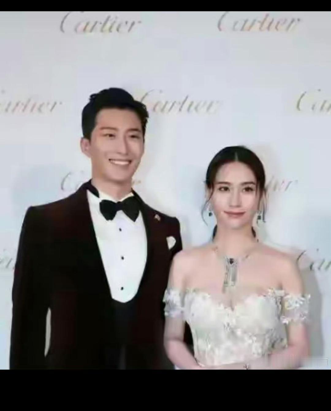 其实他们私底下夫妻关系很好，但是偶尔也有闹别扭的时候！
但是结婚那么多年了，两个