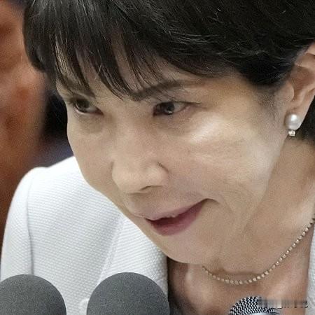 日本首相高市早苗今天（4月29日）发文说：“近日确认，此前滞留波斯湾的1艘关联日