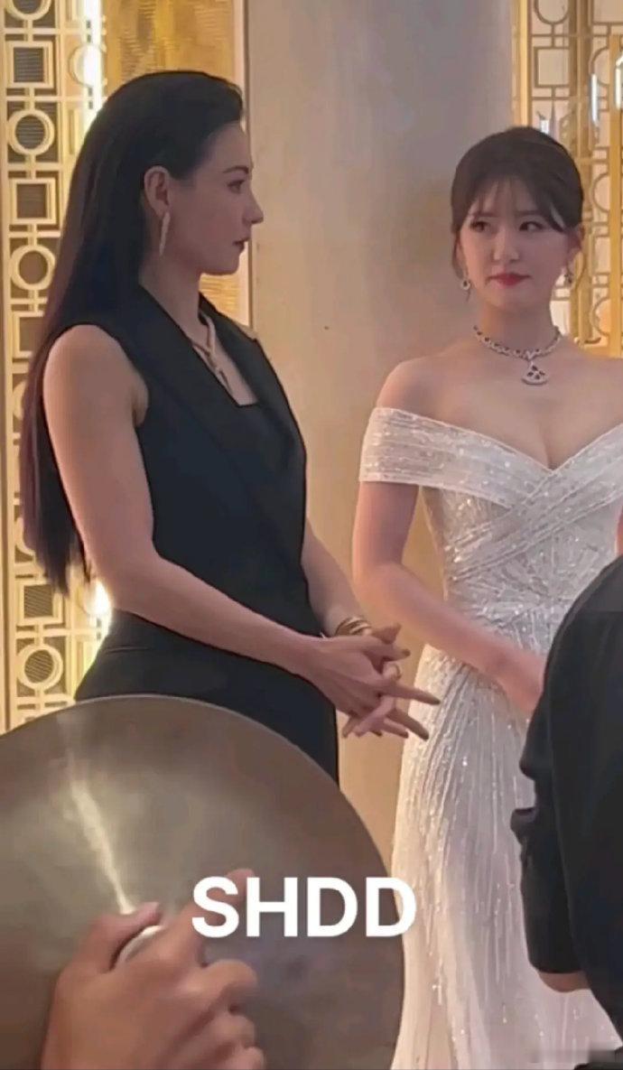 张柏芝是娱乐圈里唯一一个没有绯闻的女明星。年轻真好，张柏芝年轻时的颜值，估计很多