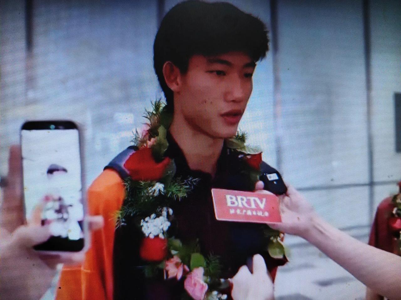 不拘一格降人才，邵佳一征召高中生加入国足！

这是一件中国足球史上罕见的新鲜事。