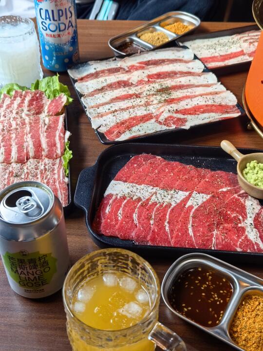 兰州！这家烤肉店把牛肉玩出花儿。。。