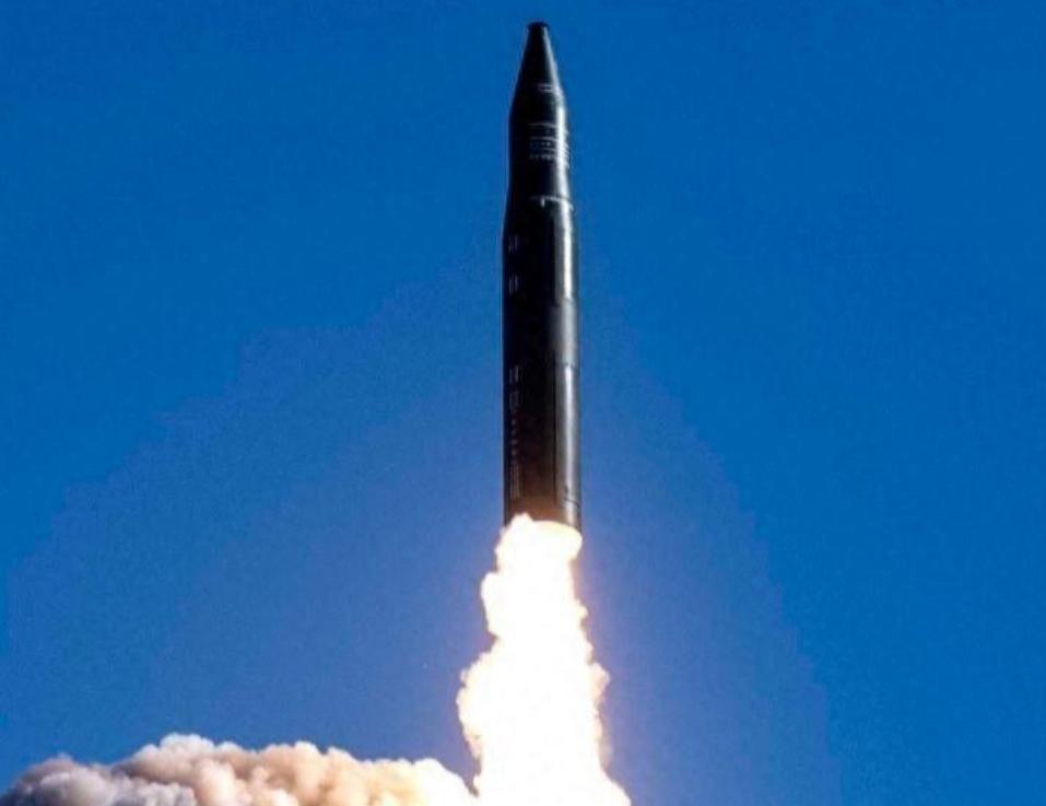 美国人总以为自己能掌控一切，可太平洋上的一声巨响，让他们终于明白，有些道理，不是