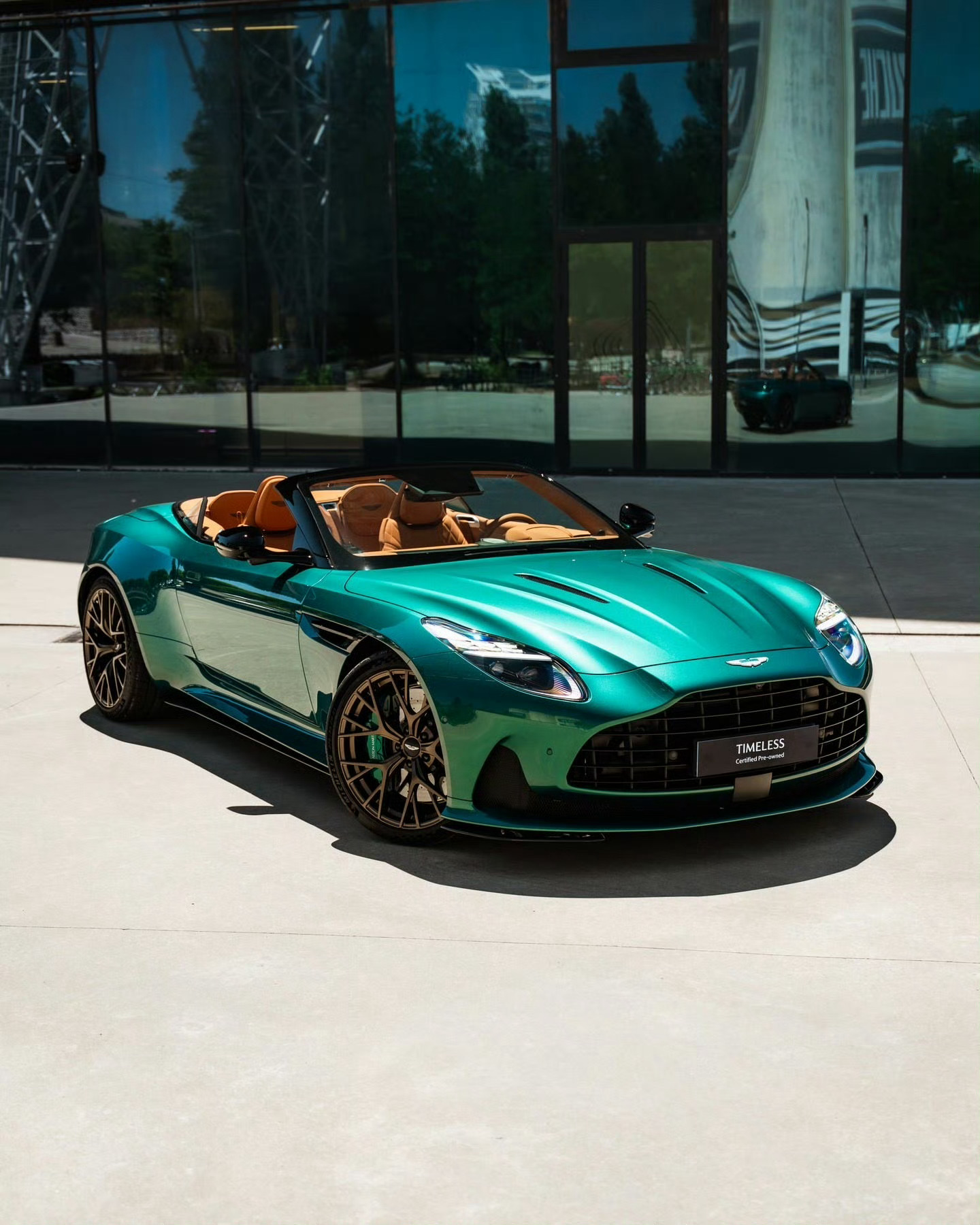 阿斯顿马丁 DB12 Volante ​​​