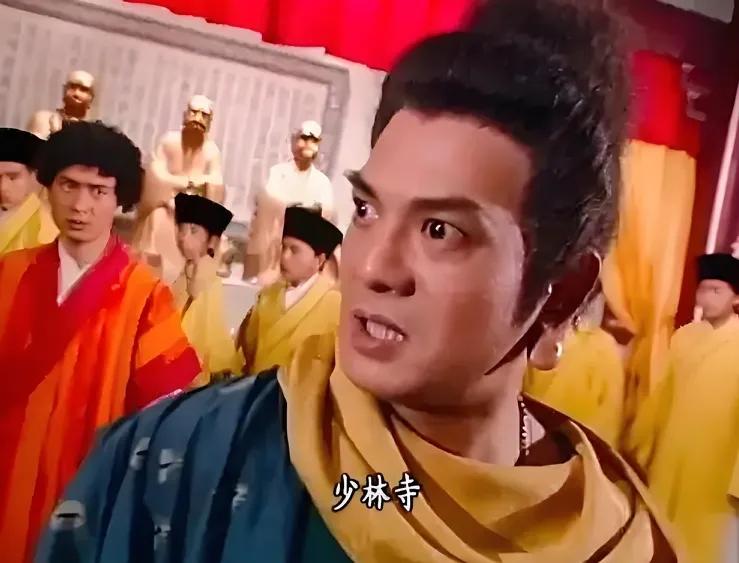 少林寺方丈释永信被查，

没成想最慌的居然是演员李国麟。

不是他和释永信有啥牵