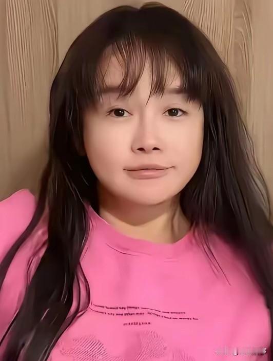 我姐说，冉莹颖为什么不和邹市明离婚，我姐说，你啥吧，冉莹颖不是自己一个人欠下来的