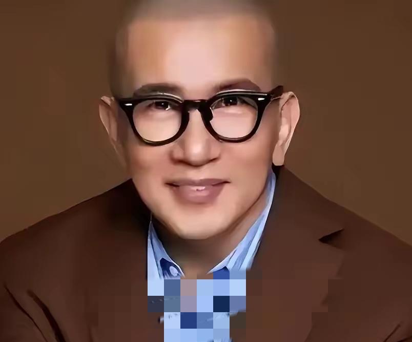 不少网友直呼具俊晔赚大了！7月25日，他突然冲上热搜，源头便是众人关注许久的台北