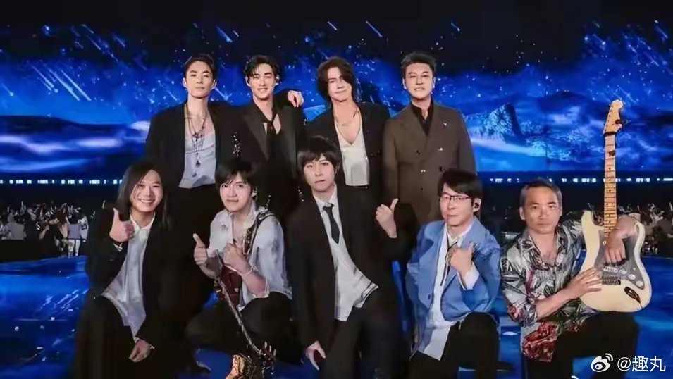 F4合体演唱会没有朱孝天据媒体报道，F4将暂时排除朱孝天由言承旭、周渝民、吴建豪