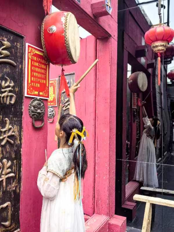 #做早饭时想# 【中华文明是中国强大的力量】昨天和一个老朋友吃饭，聊起中国未来，