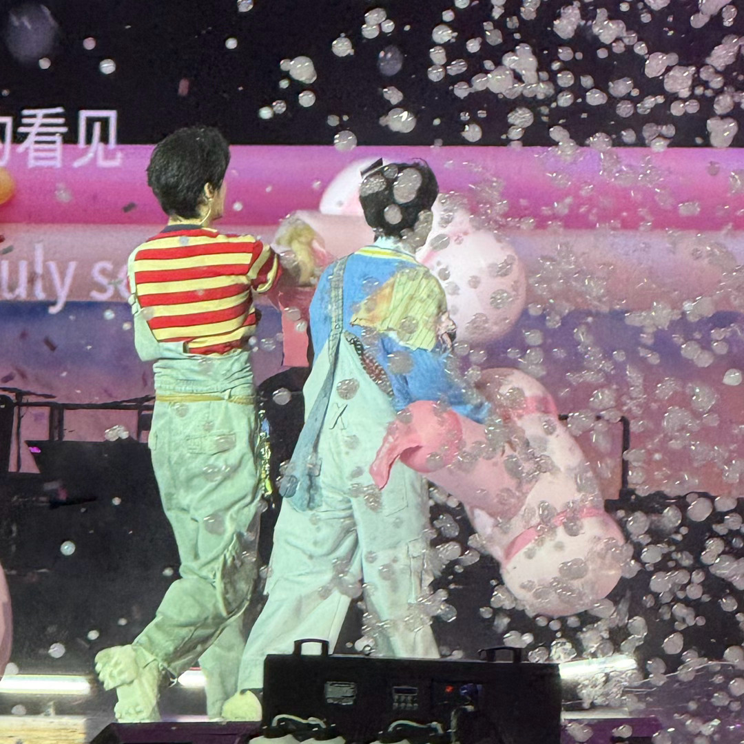 对待家产我有200%的喜欢 因为每个人都是100% 香港·亚洲国际博览馆
