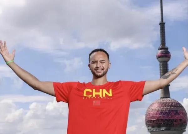 大反转！李凯尔中方经纪人辟谣：否认结束合作流言，愿意继续为中国男篮征战 #爆料#