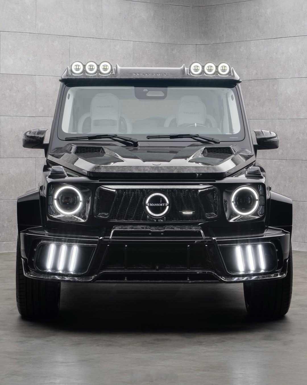 奔驰新迈莎锐Mansory P820 新迈莎锐Mansory P820，这次的改