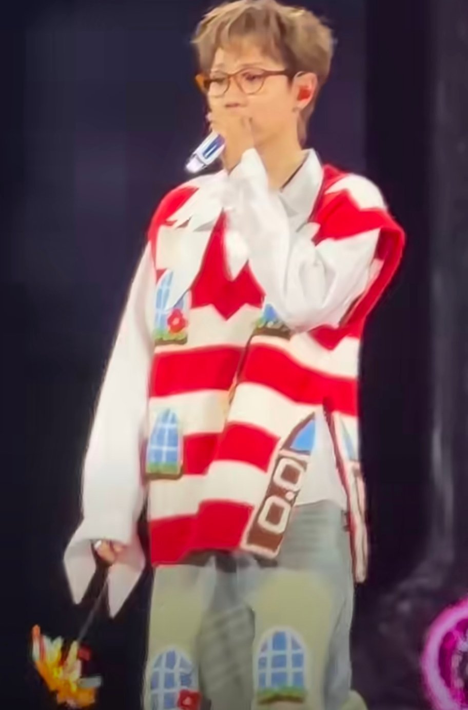 年度治愈现场！汪苏泷新歌《习惯》首唱氛围感拉满，嗓音清澈又有力量，把故事唱进旋律