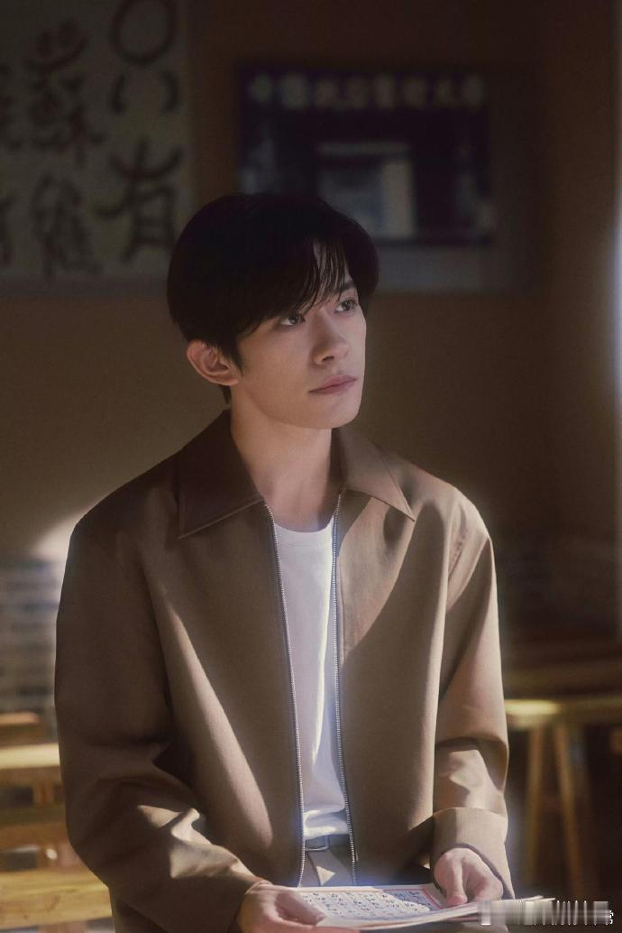 1.大眼妹以前能撕番的时候，为了争一番，能不惜掀桌，谁来都哄不了，不需要撺掇粉丝
