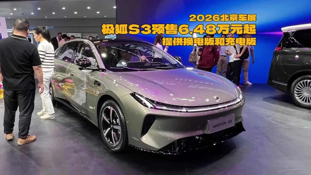 买衣服一定要知道的面料等级
1、涤纶和棉纶——低端
2、腈纶和粘胶纤维——低端