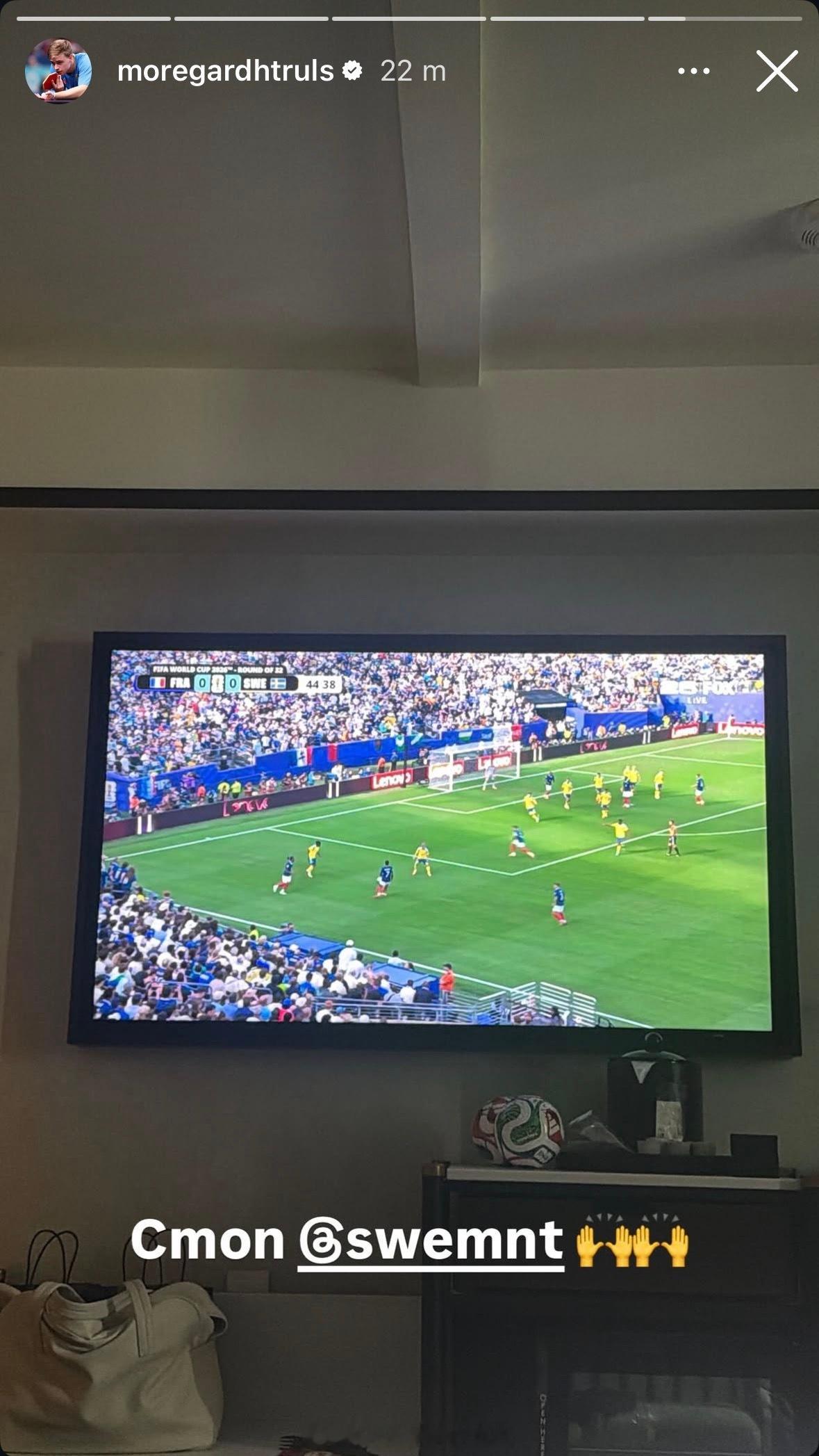小莫看世界杯，瑞典已经0:2了 