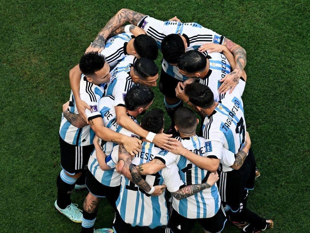 阿根廷国家队🇦🇷 |据报道，11月国际比赛日可能的对手是：日本🇯🇵韩国?