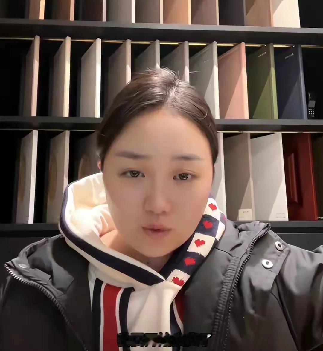 不偷不抢，靠自己直播带货有什么错？

2月28日，重庆姐弟坠亡案母亲陈美霖正式宣